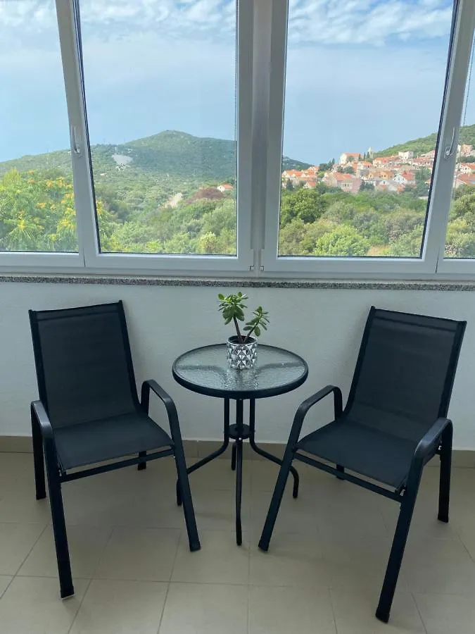 Apartment Mare Cunski