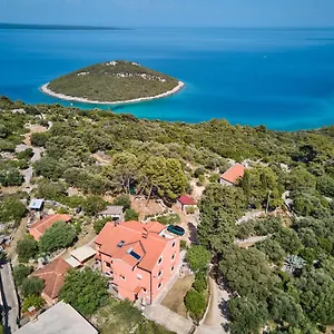 With A Parking Space Cunski, Losinj - 7867 Čunski